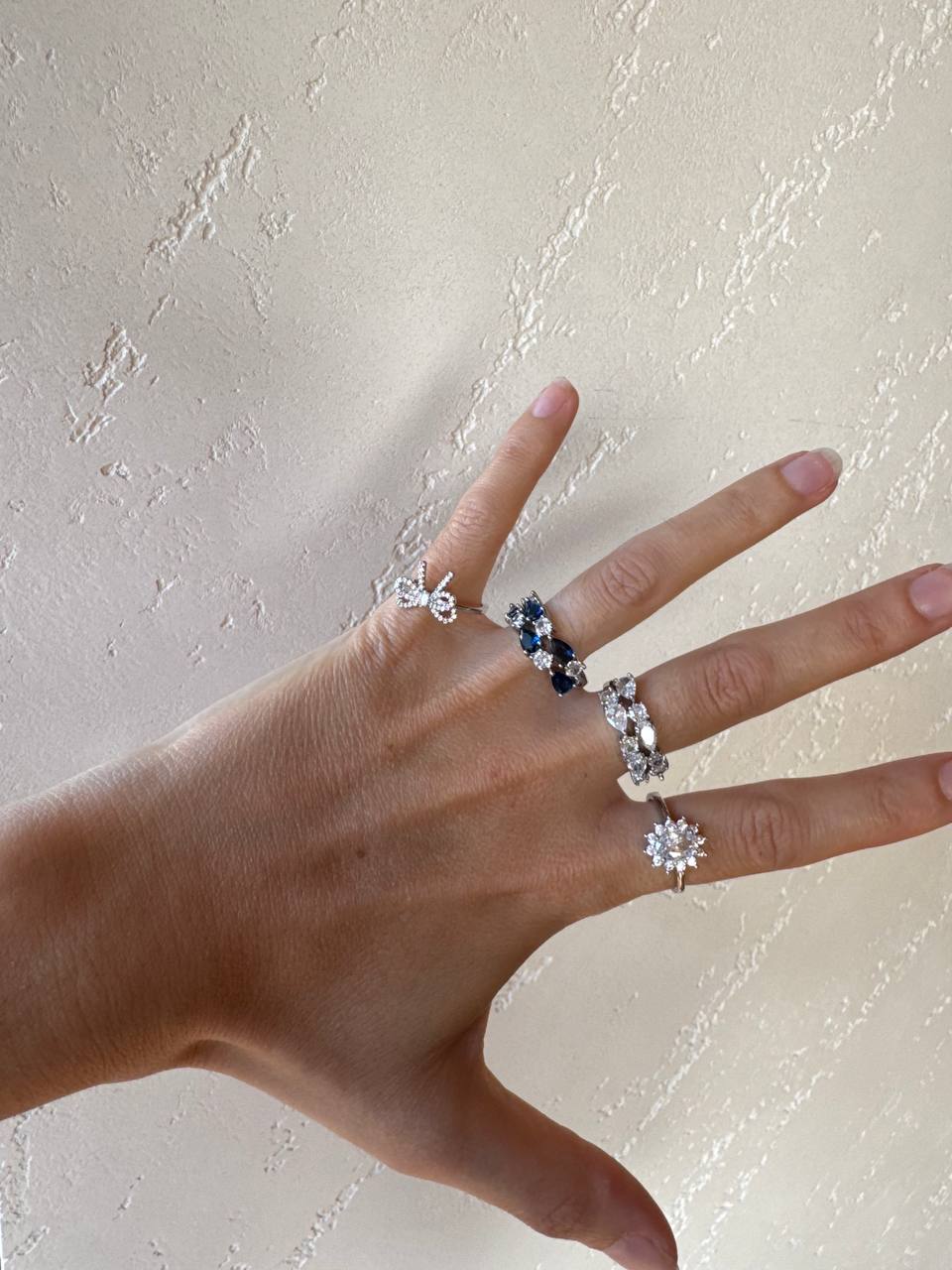 Anelli Crystal Line