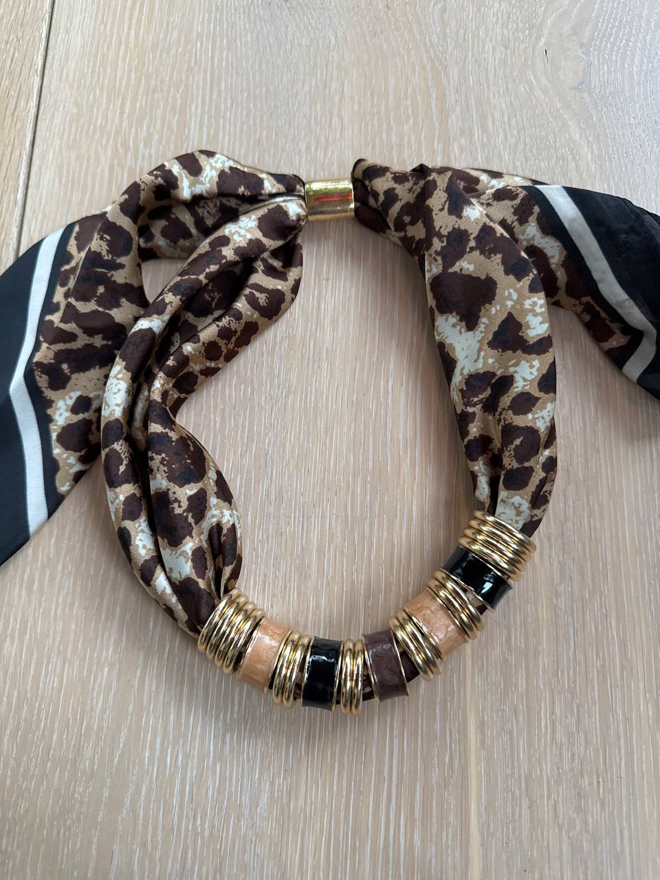 Collana Bandana