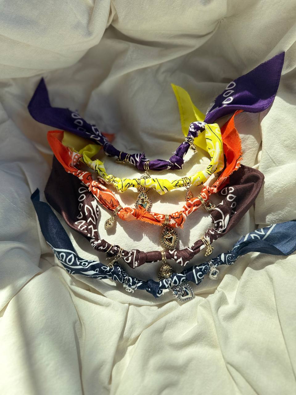 Cavigliere Bandane Charm Sacri Cuori